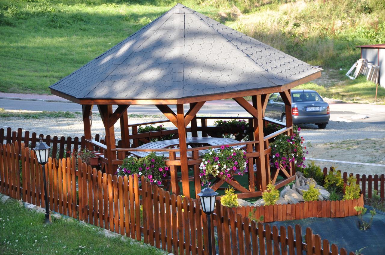 Pensjonat Gaborek Krynica Exterior foto